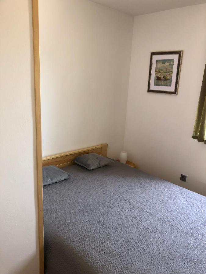 Vito & Rocco Apartment Малинска Екстериор снимка