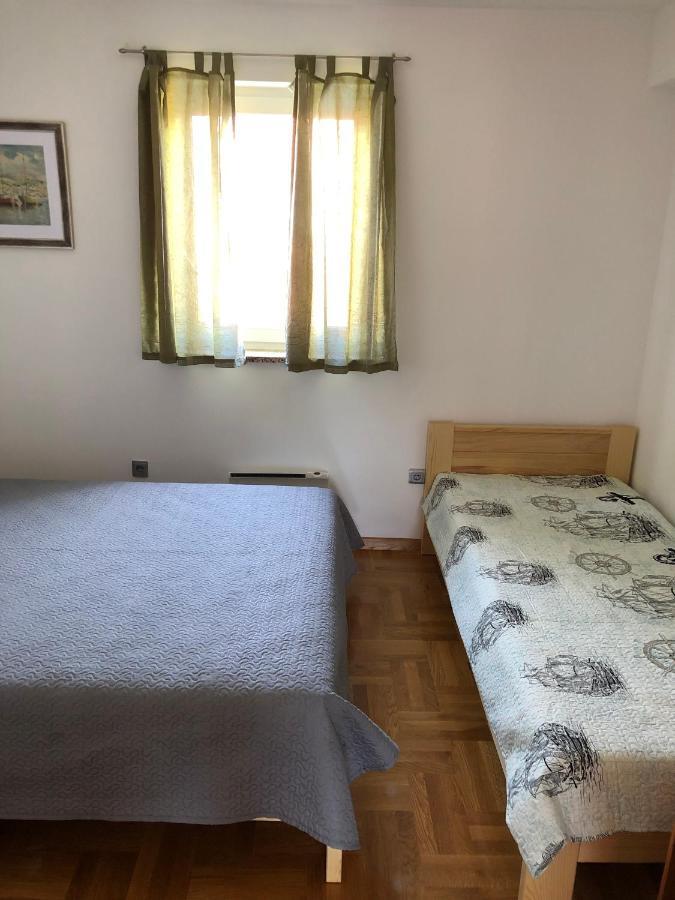 Vito & Rocco Apartment Малинска Екстериор снимка