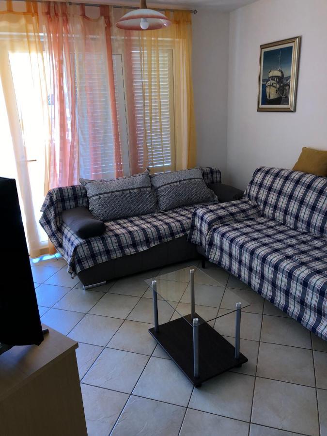 Vito & Rocco Apartment Малинска Екстериор снимка