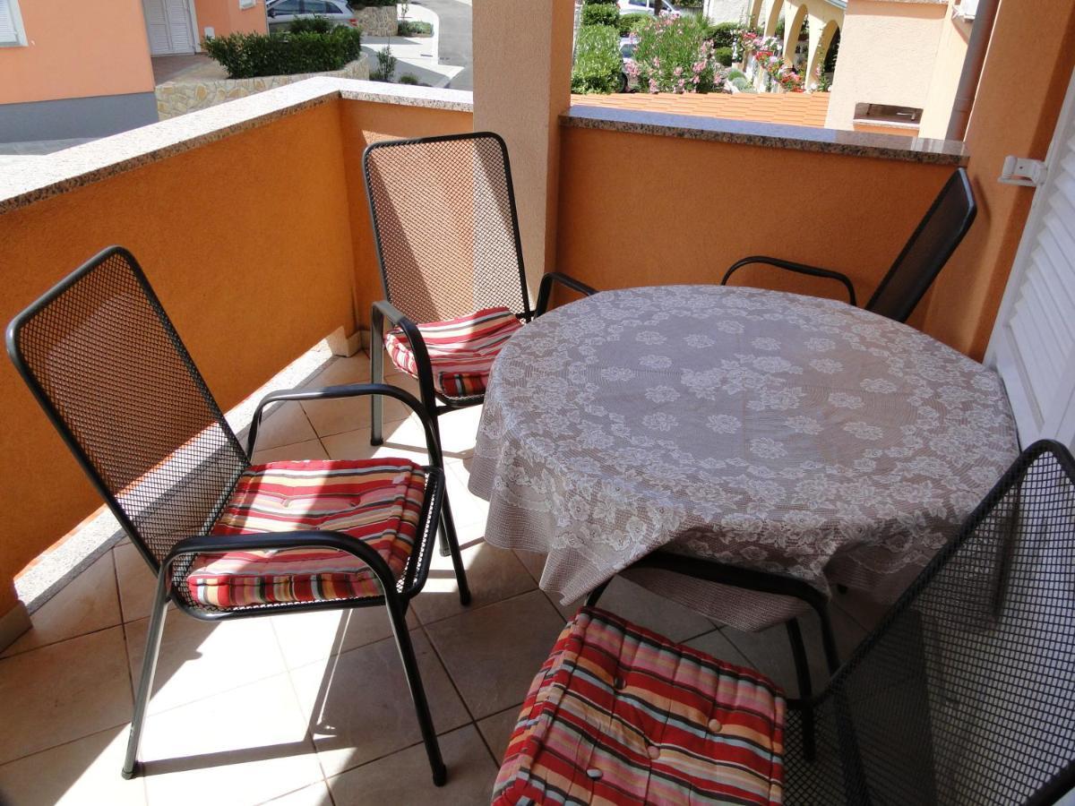 Vito & Rocco Apartment Малинска Стая снимка
